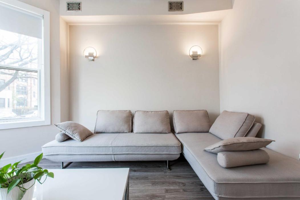 The Double Play - 1 Min Walk To Wrigley! Spacious 2Br - Perfect For Cubs Fans! Chicago Esterno foto