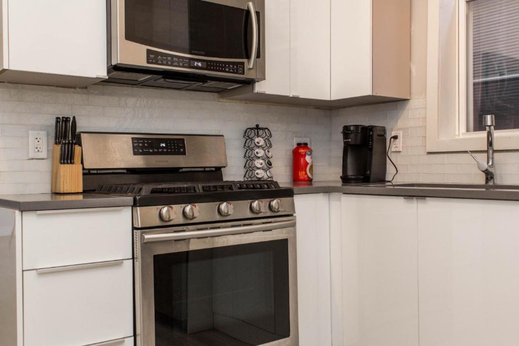 The Double Play - 1 Min Walk To Wrigley! Spacious 2Br - Perfect For Cubs Fans! Chicago Esterno foto