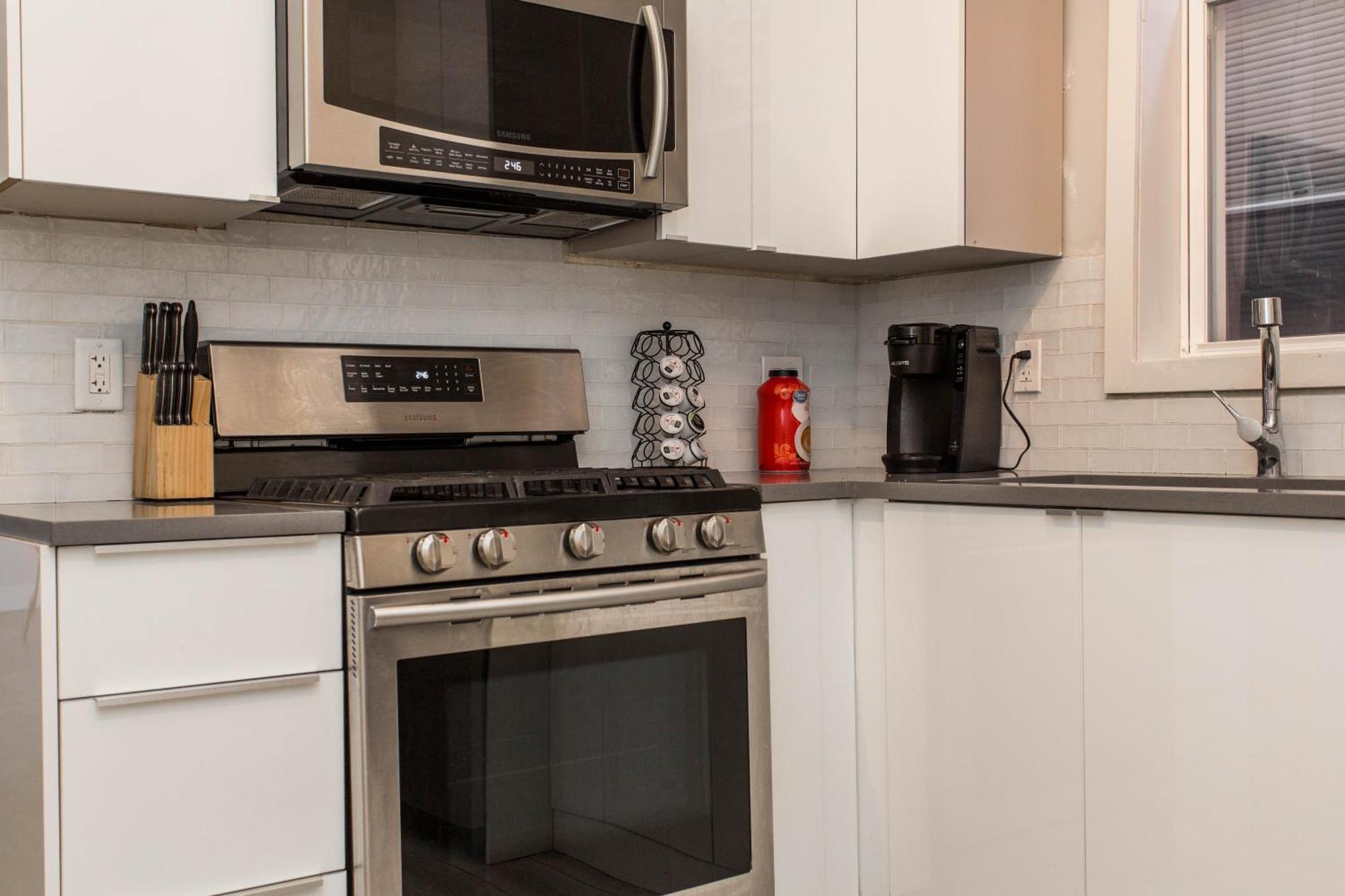 The Double Play - 1 Min Walk To Wrigley! Spacious 2Br - Perfect For Cubs Fans! Chicago Esterno foto