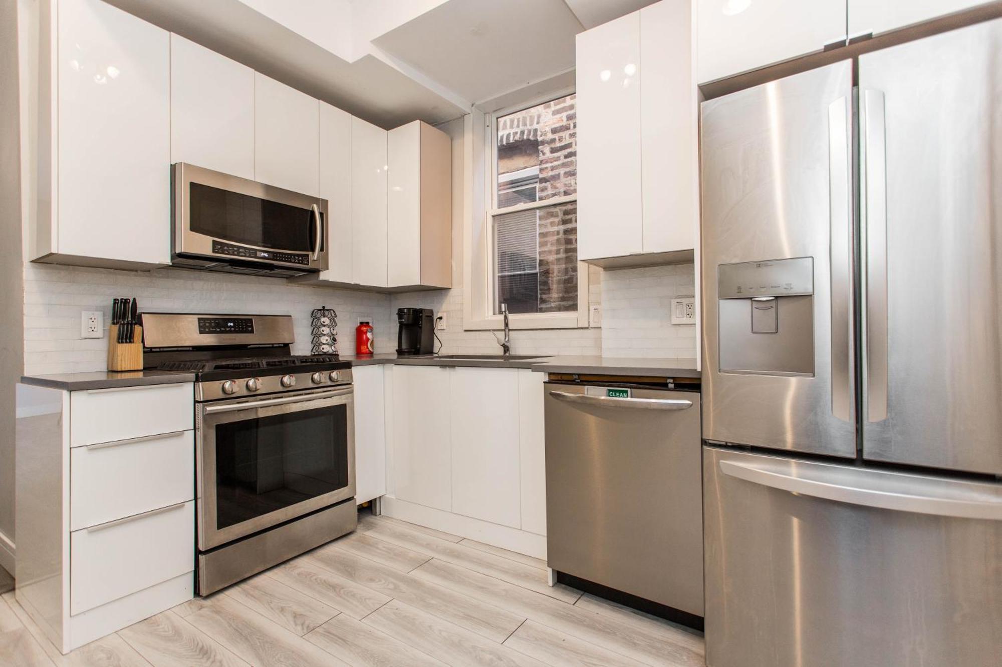 The Double Play - 1 Min Walk To Wrigley! Spacious 2Br - Perfect For Cubs Fans! Chicago Esterno foto